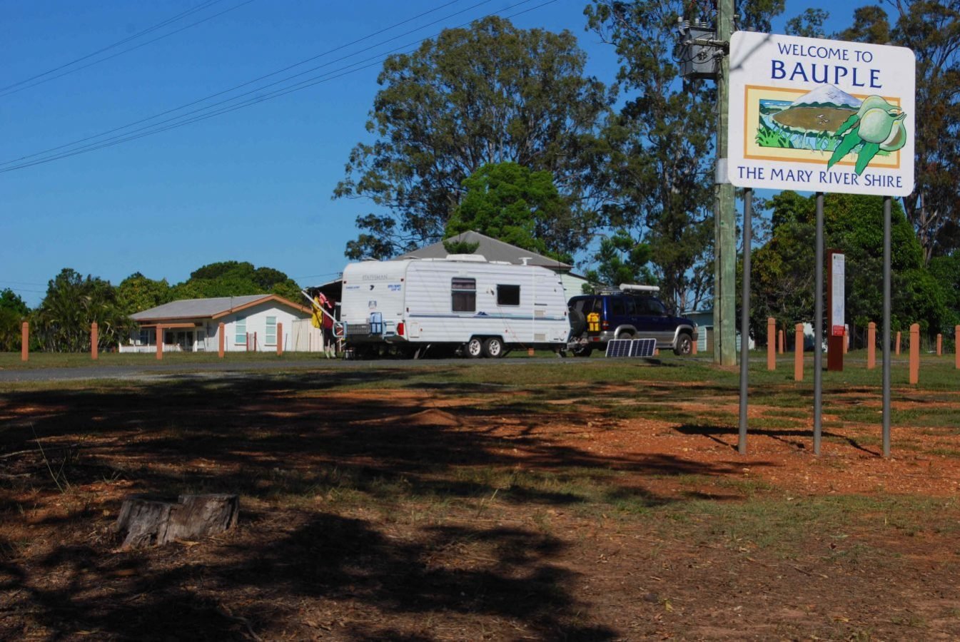 Bauple RV Stop003   2014 05 21