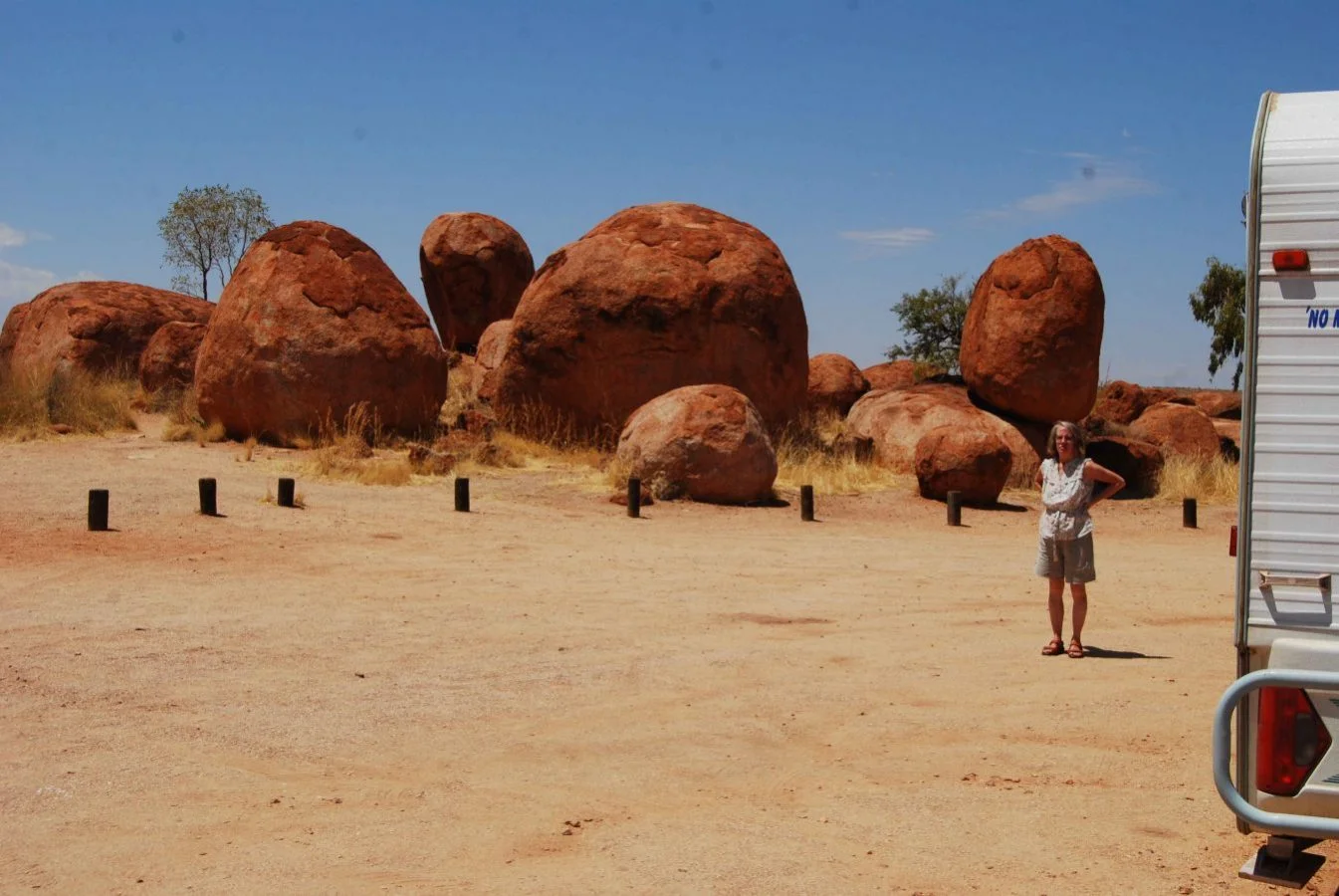 Devils Marbles003 2014 10 27
