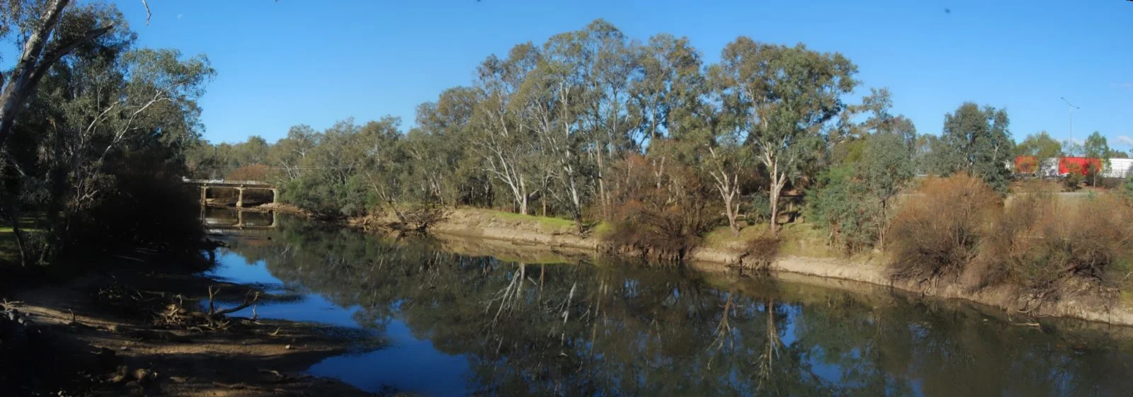 Wodonga Creek and Hume Highways