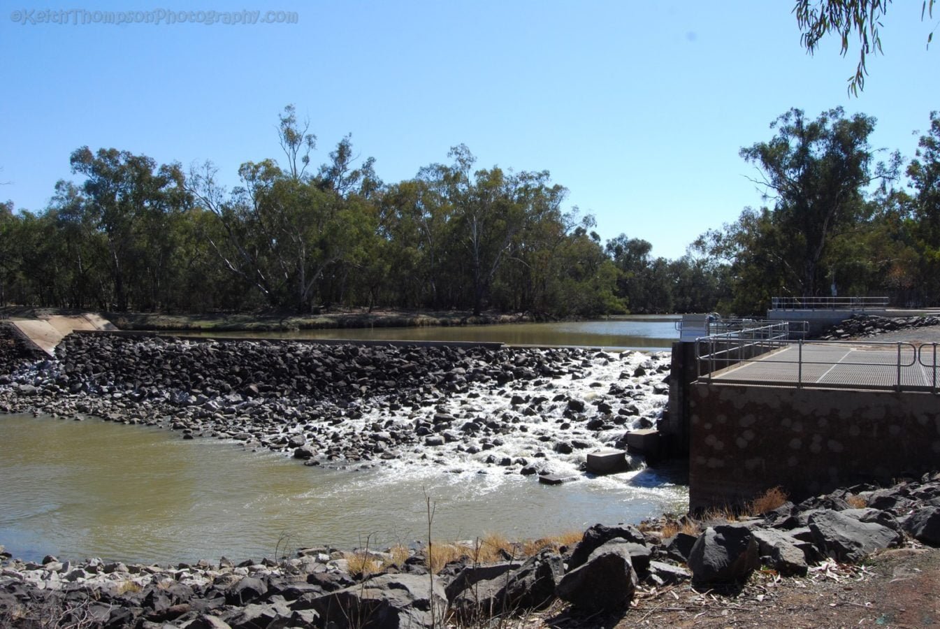 Lake Cargelligo Weir.021 09h43m50s2018 09 26