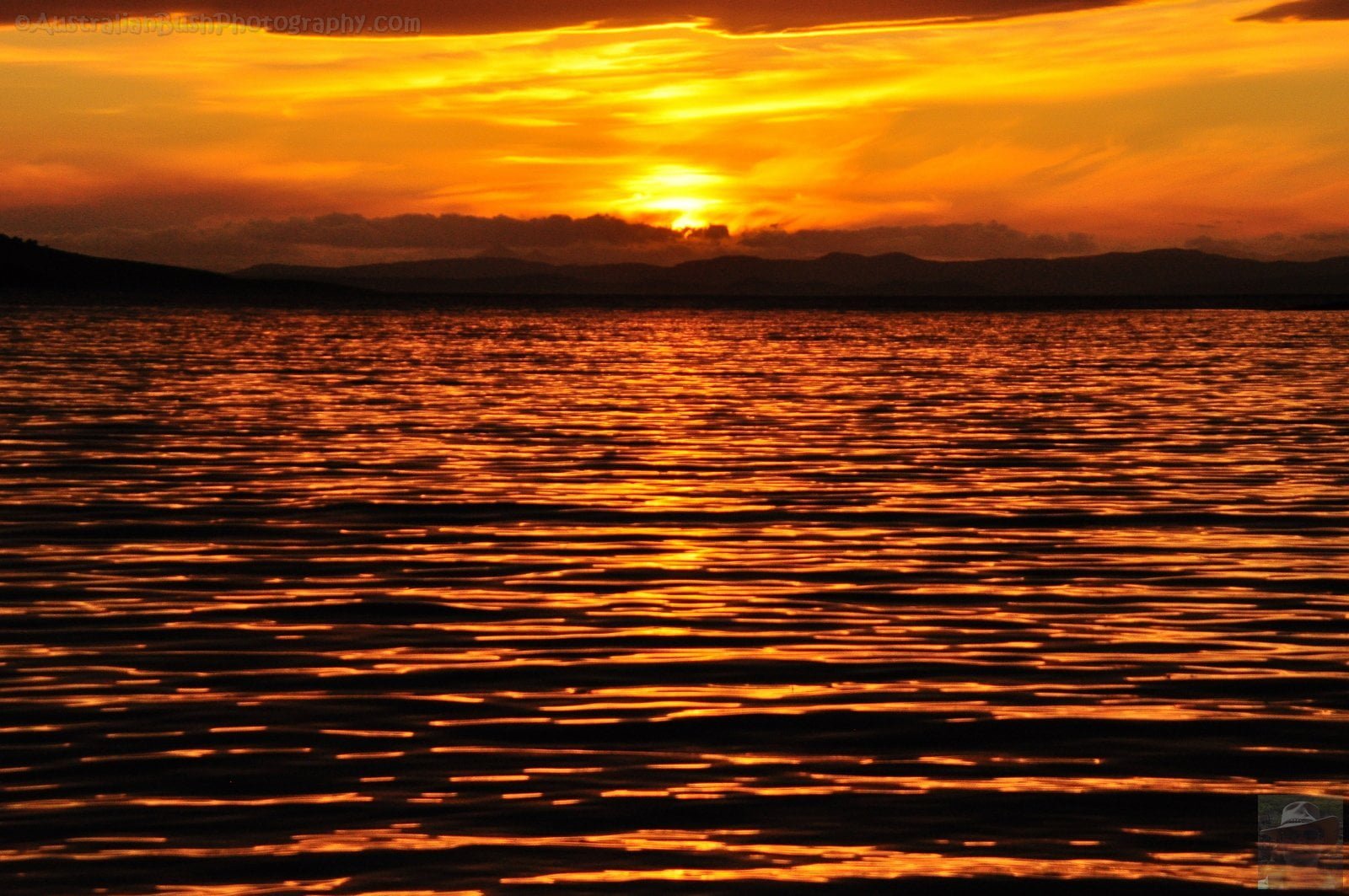 White Beach.055 18h44m17s2019 10 28