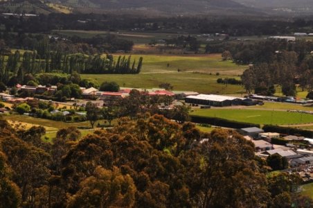 Huonville.015 09h35m46s2019 11 23