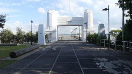 Clontarf May22 074 P1000374 Clontarf May22 074 P1000374